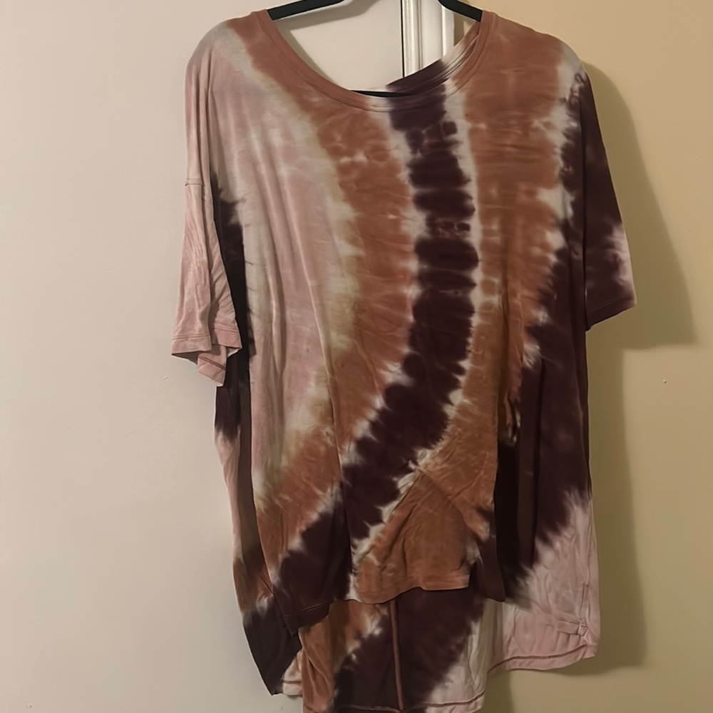 American Eagle‎ Soft & Sexy Oversized Tie Dye Tee